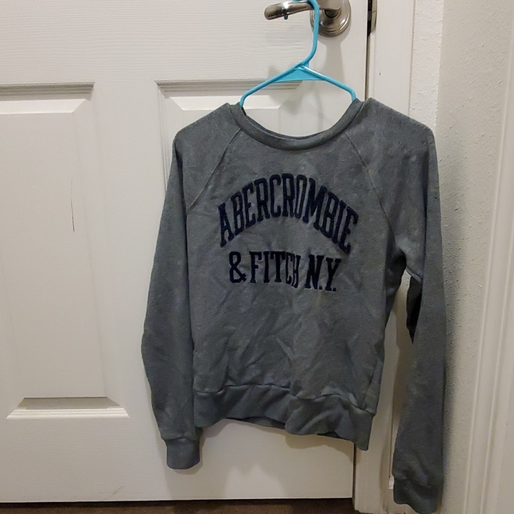 Abercrombie sweater